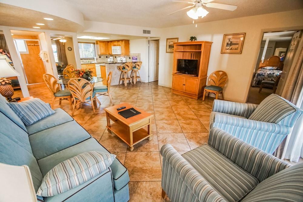 Coral Reef Beach Resort