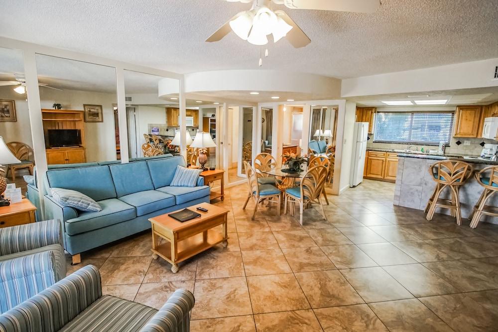 Coral Reef Beach Resort