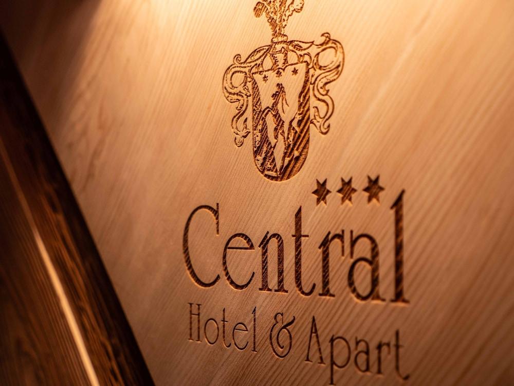 Hotel & Apart Central
