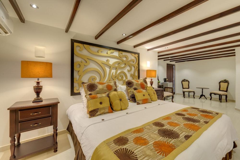 Hotel Dorado Plaza Boutique Calle del Arsenal