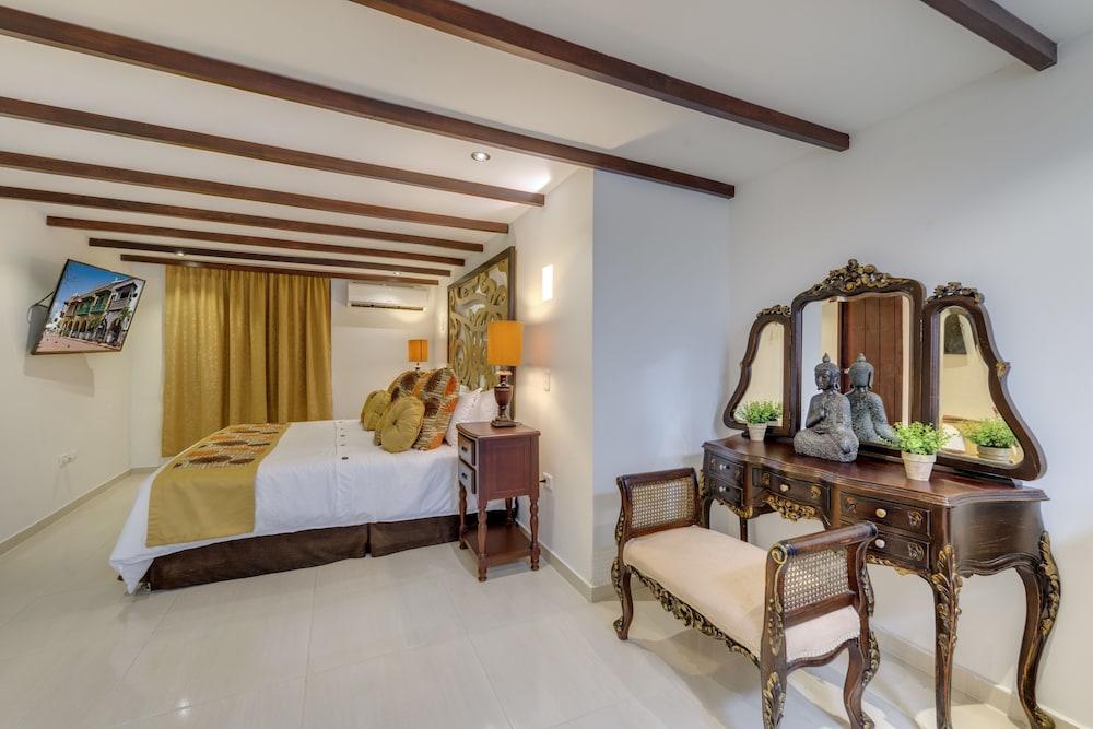 Hotel Dorado Plaza Boutique Calle del Arsenal