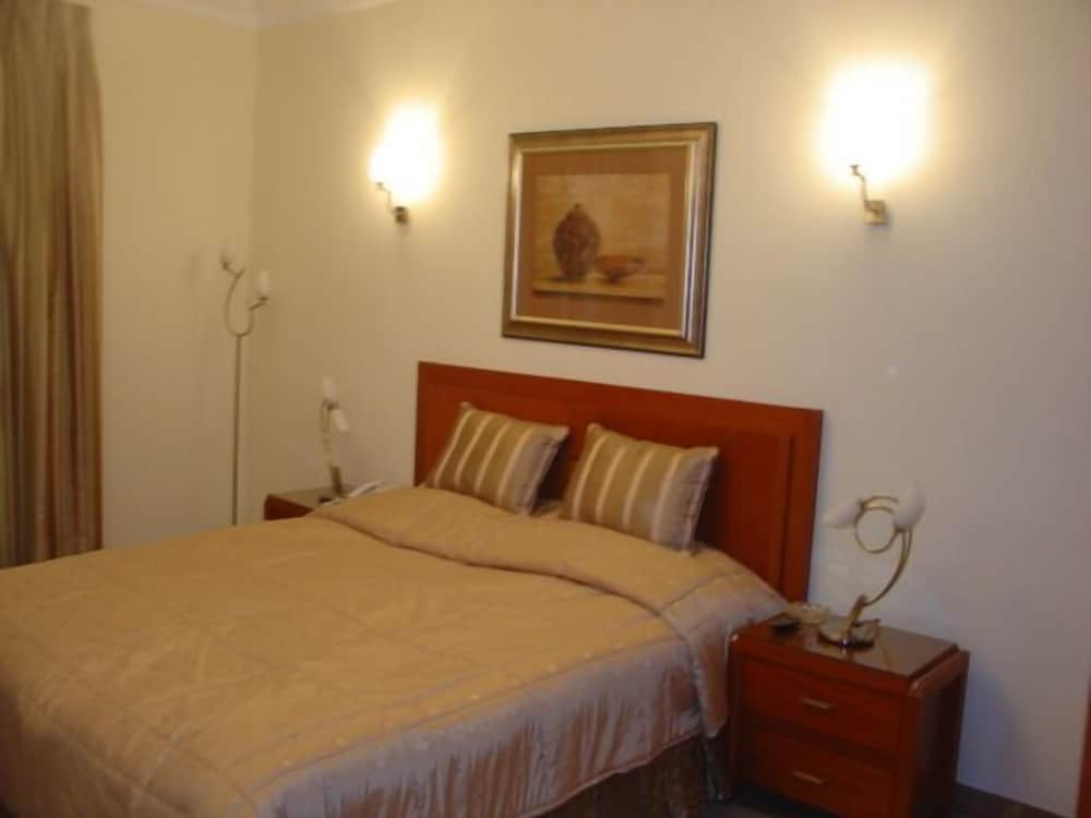 AAA Suites By AAA Homes