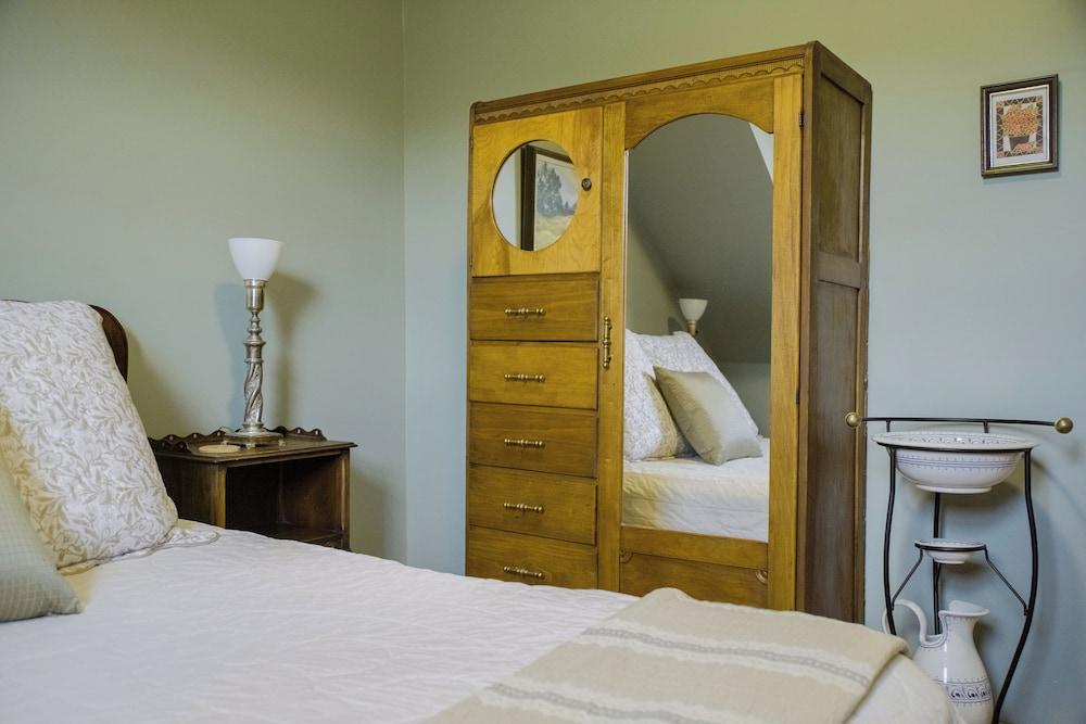 Chanterelle Country Inn & Cottages