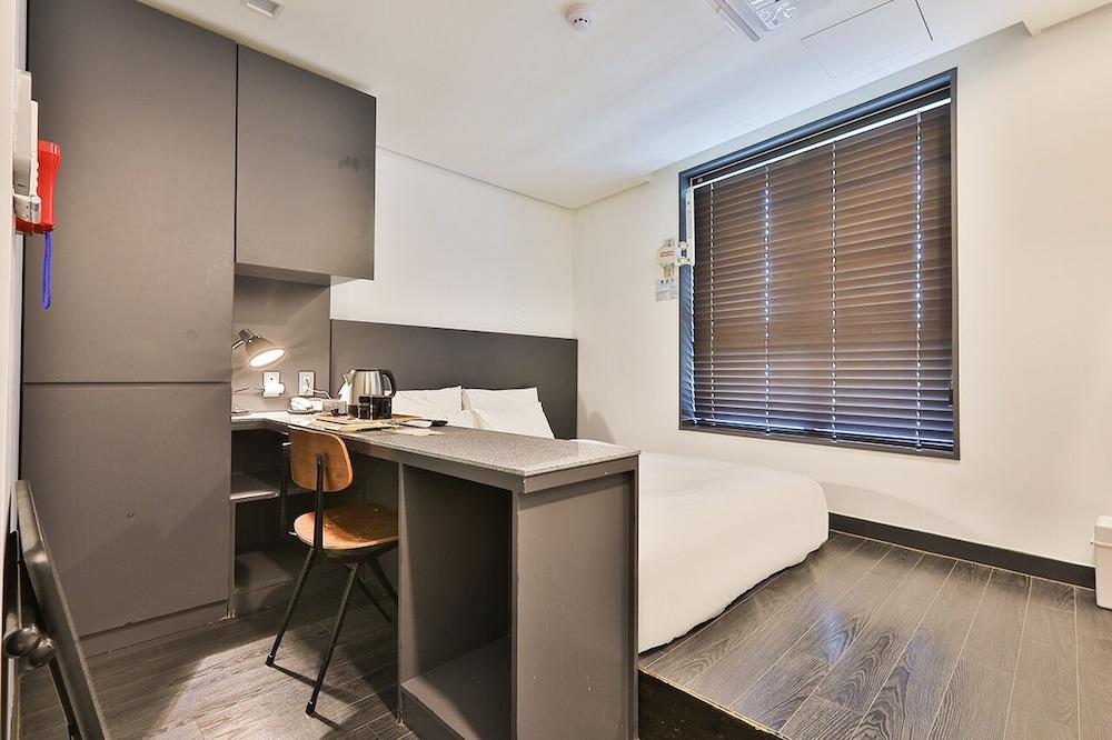 Jongno Makers X IPPDA Hotel