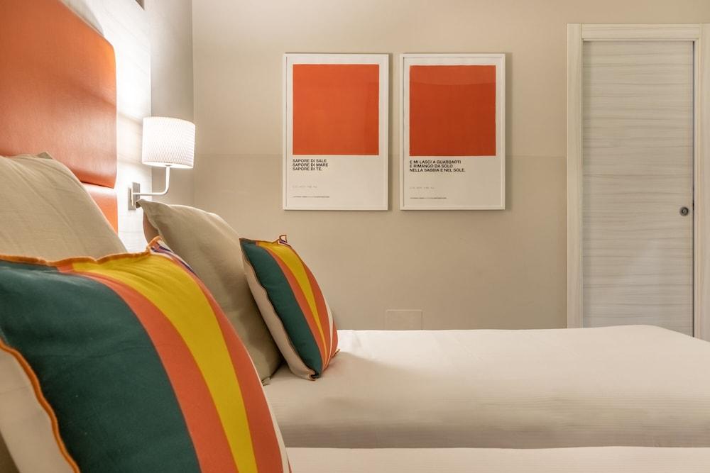 Cinque Terre Gateway