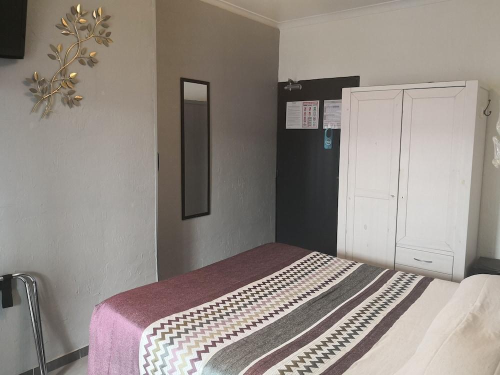 Hôtel Le Dauphin Bleu