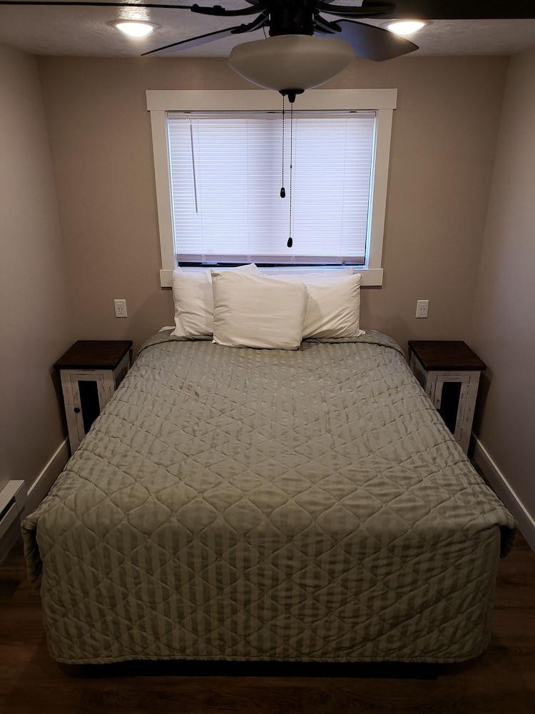 Flaming Gorge Resort