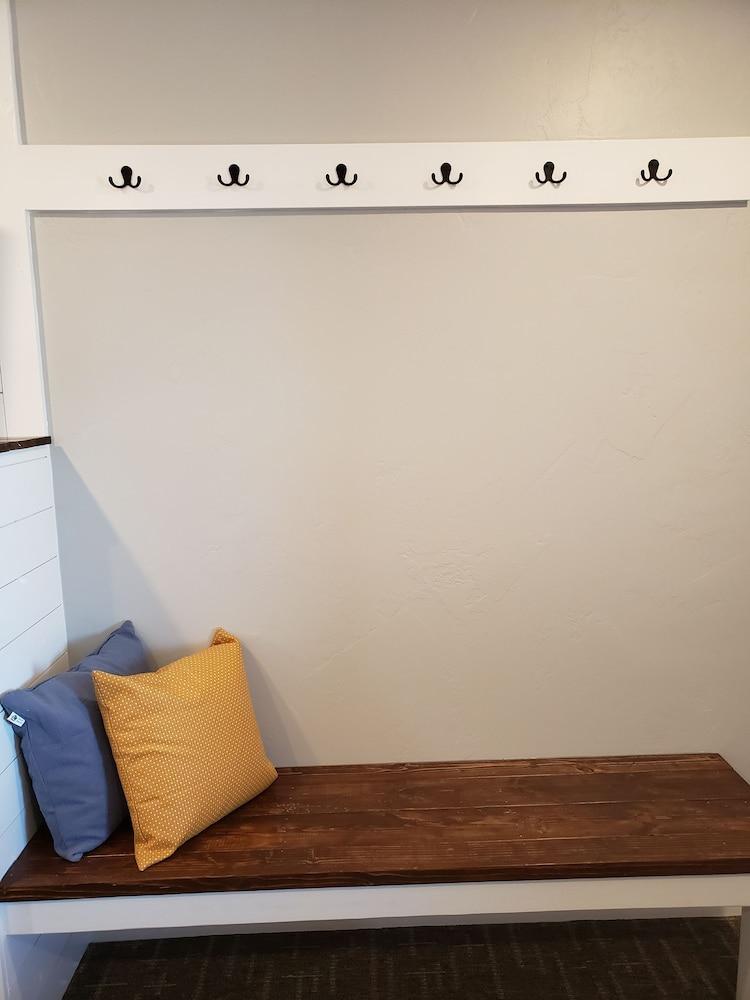 Flaming Gorge Resort