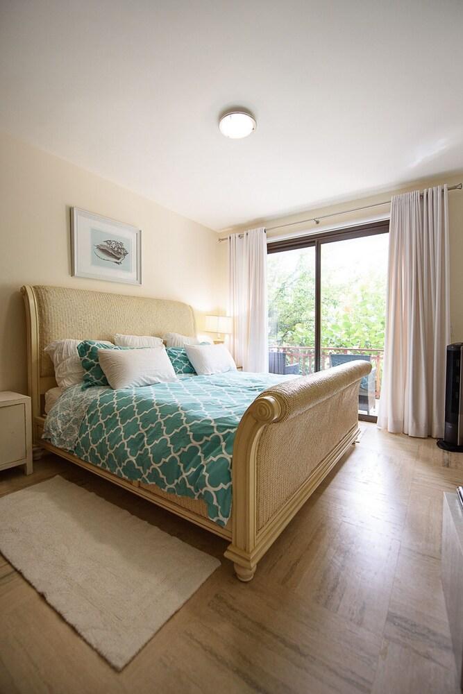 El Portillo Residences by Mint