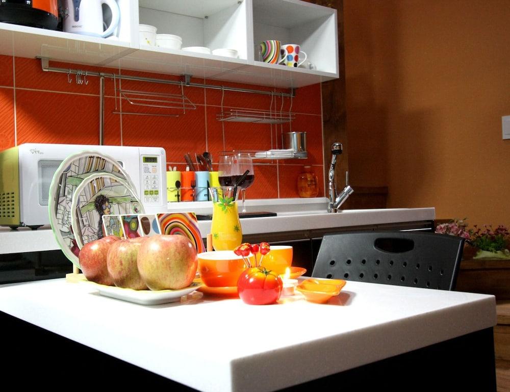 Pension Cafe Yoon & Park