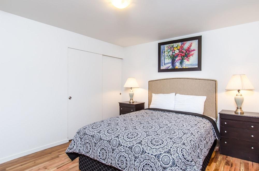 Ginosi Queen Anne Apartel