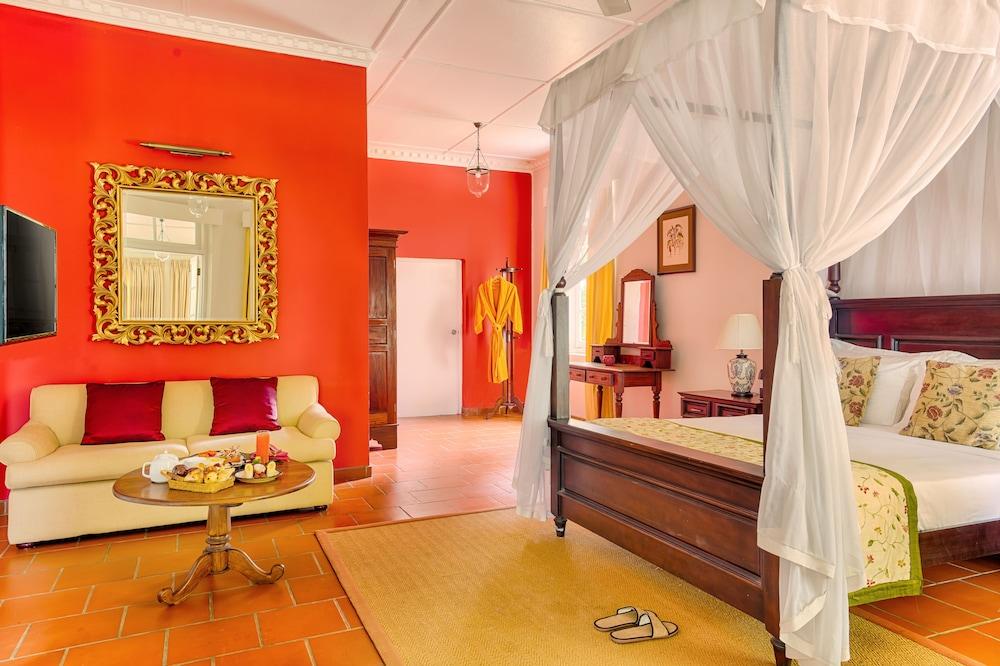 Strathdon by Zinc Journeys