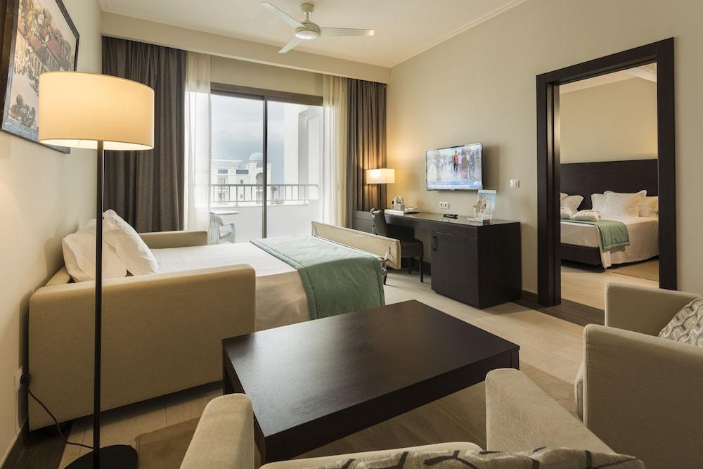 Hotel Concorde Green Park Palace