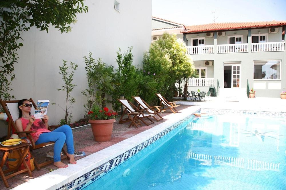 Olympus Hotel Villa Drosos