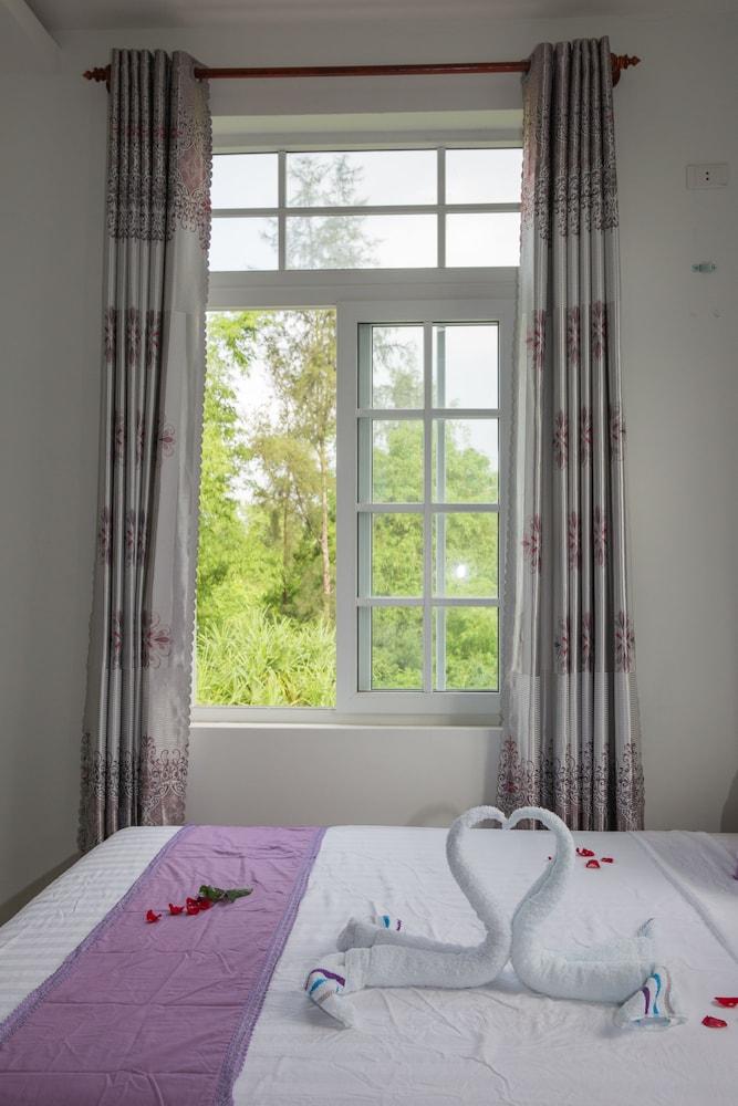 Beautiful Moon Hoi An Villa