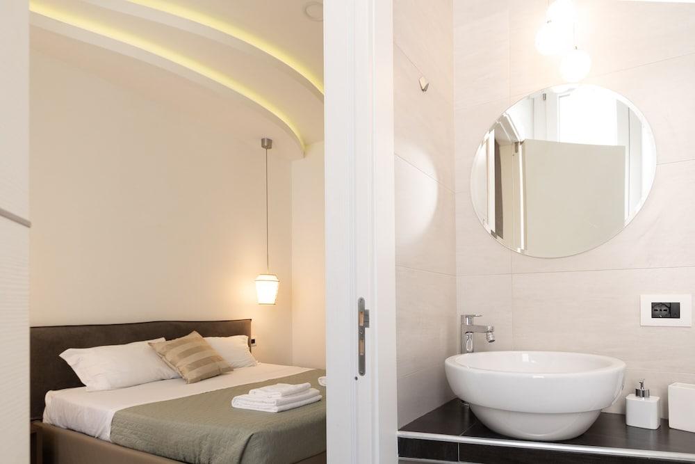 Maison Maneli Luxury B&B