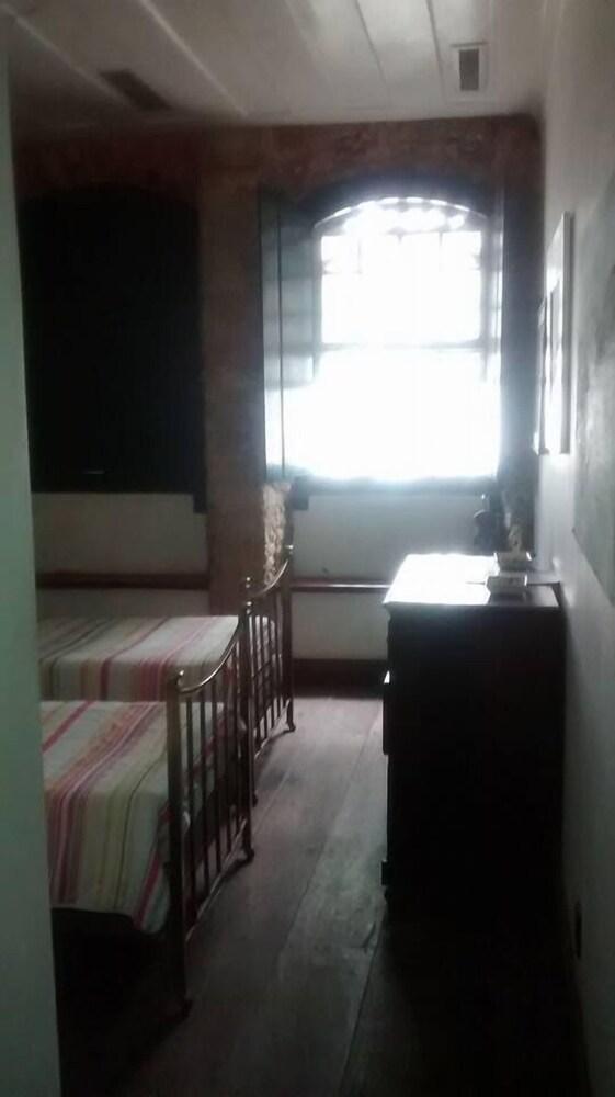 Pousada Divina Casa Suites and Beds