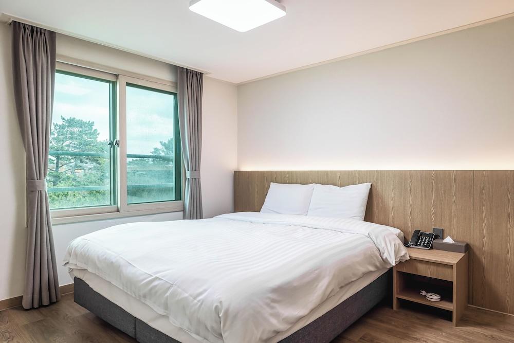 Kensington Resort Jeju Hanlim