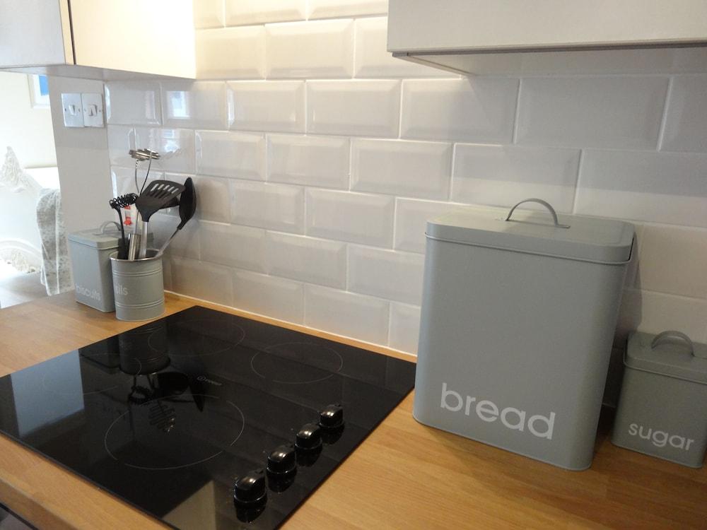 Brighton Break - Burlington Beach Pad