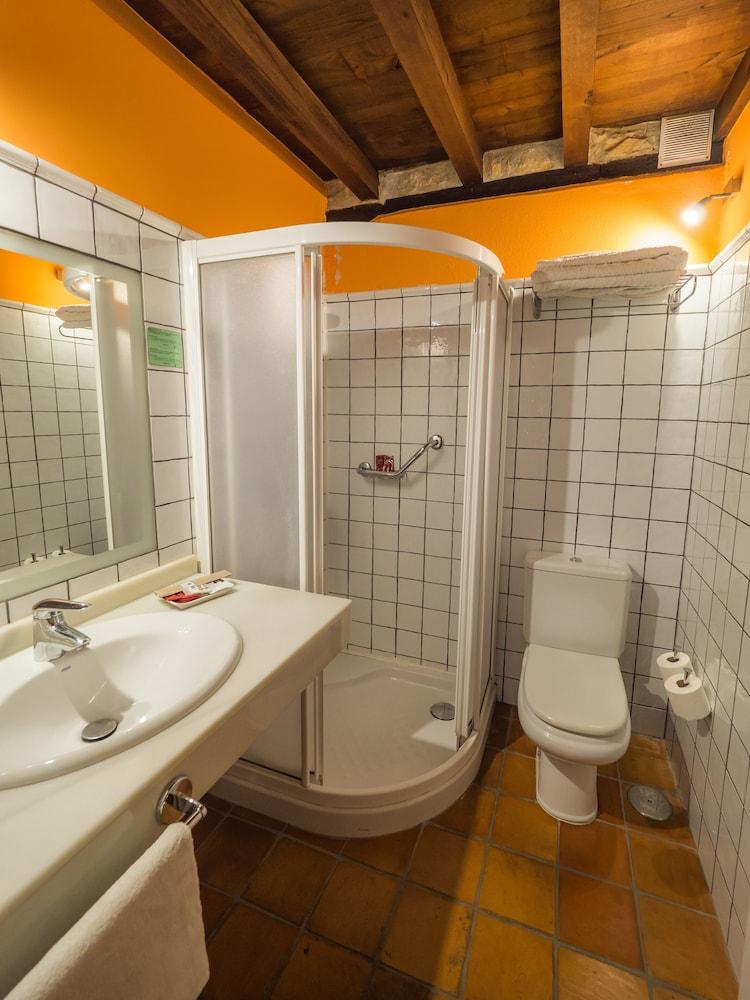 Apartamentos Posada La Robla