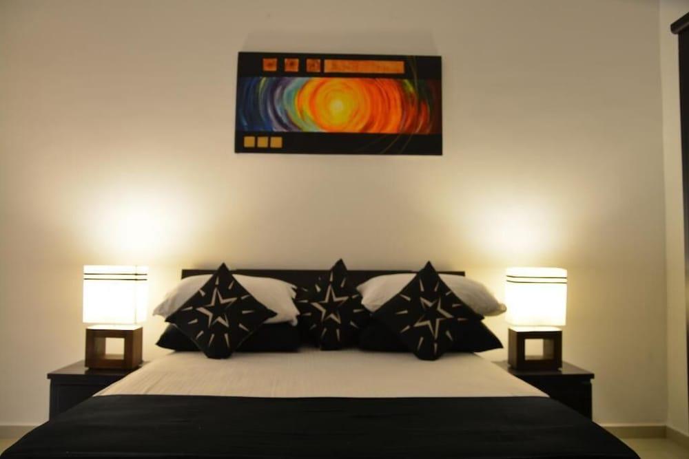 Panoramic Holiday Apartment Seagull Complex - Colombo