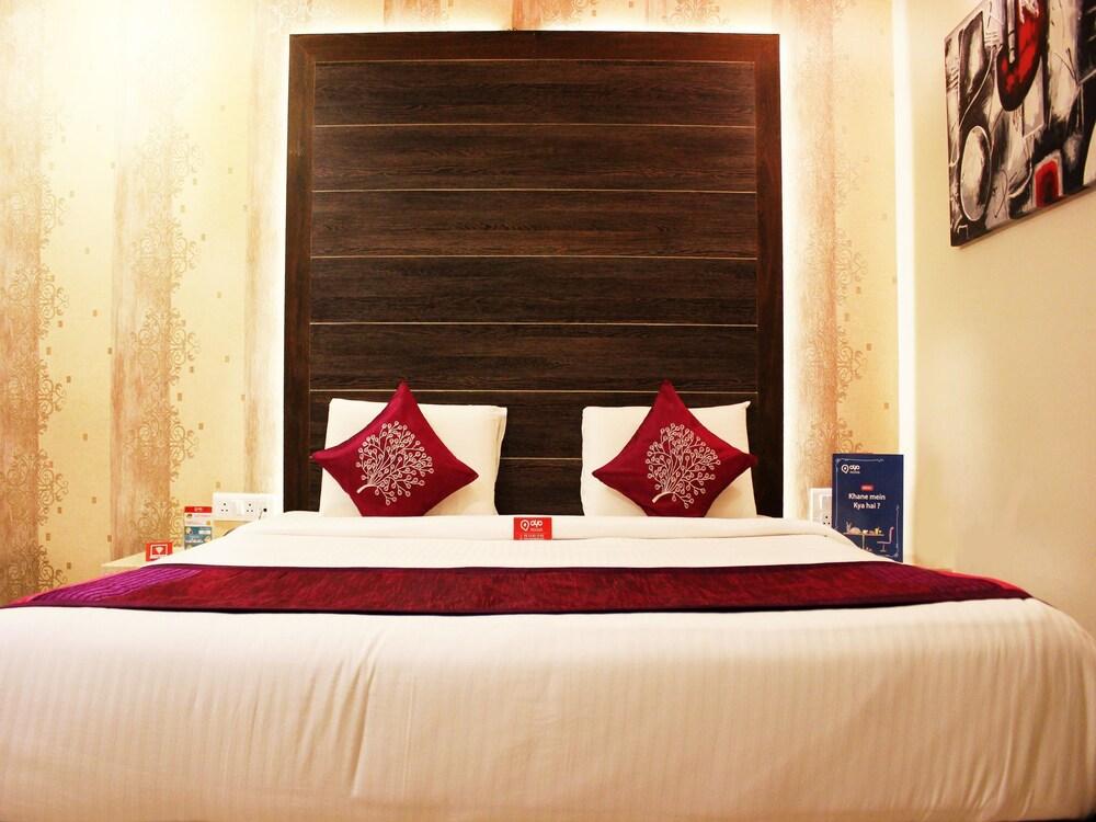 Adyar Ananda Bhavan Hotel