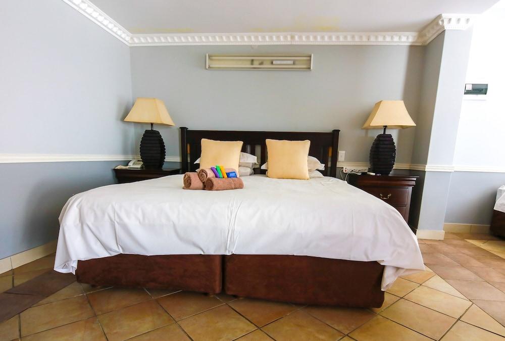 Caesars Guesthouse & Conference Centre