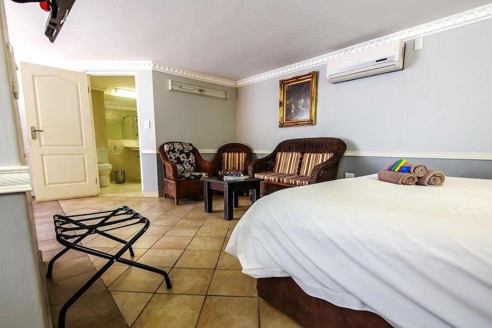 Caesars Guesthouse & Conference Centre