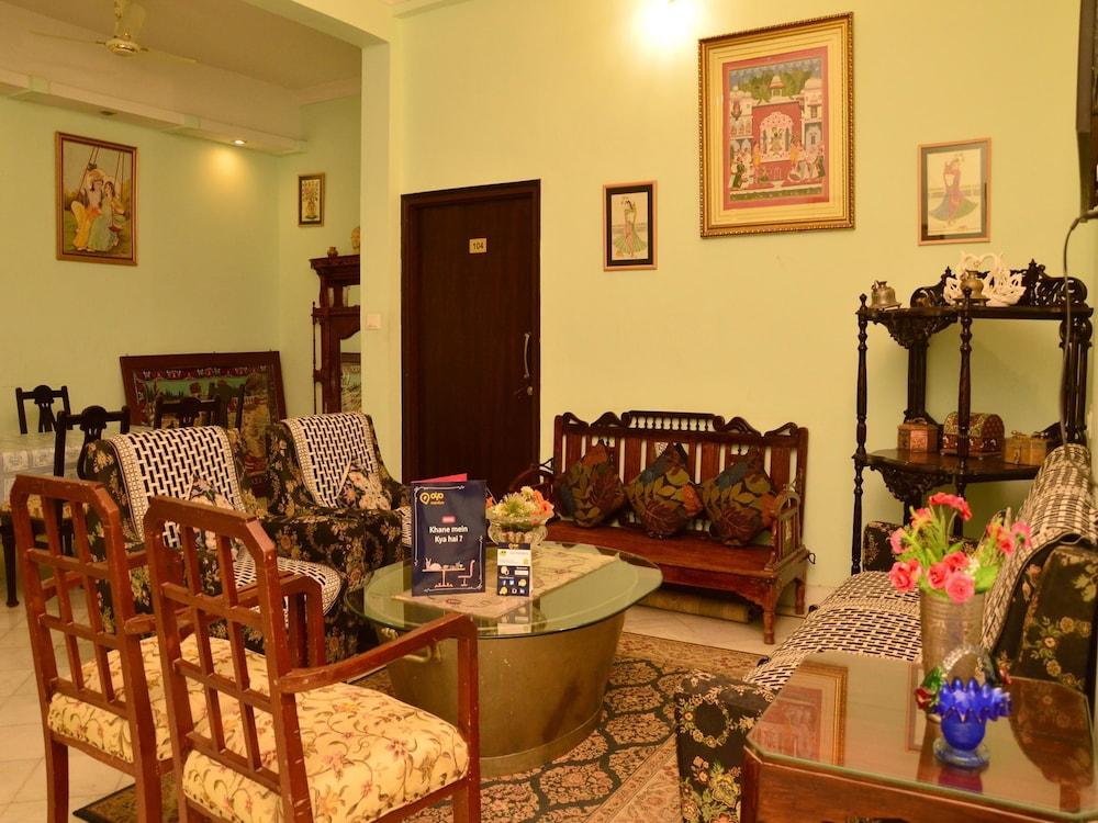 OYO 2689 Hotel Karan Villas