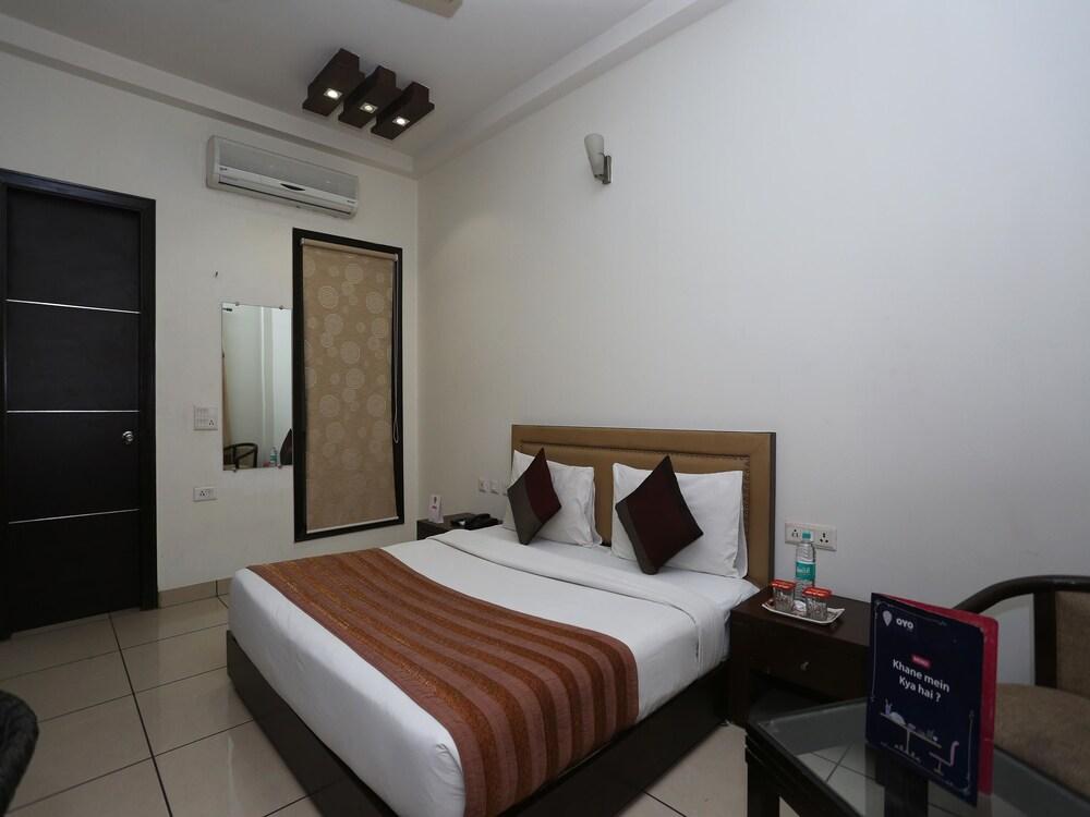 Capital O 1391 Hotel Pushpa Vilas