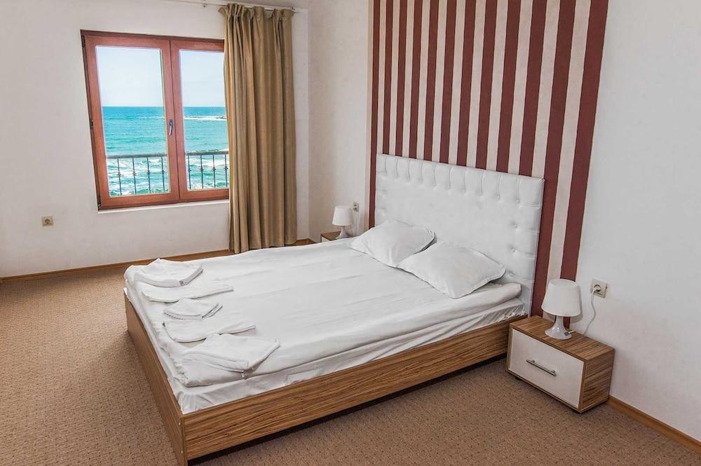 Primea Beach Residence