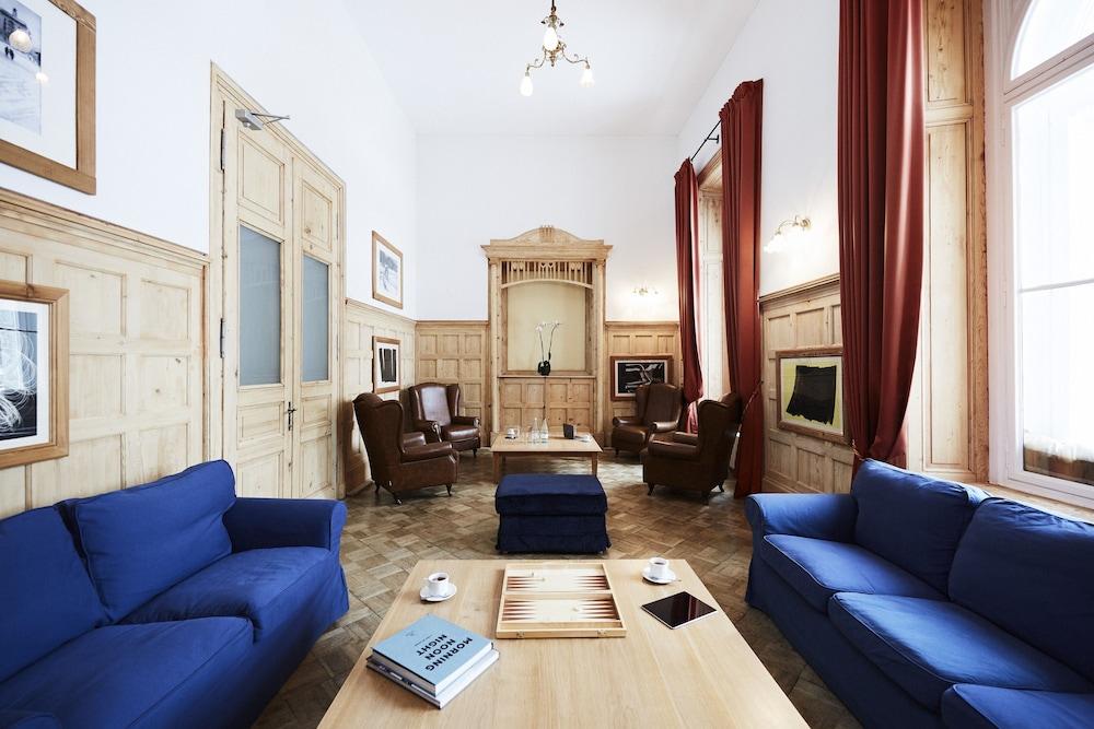 Maloja Palace Apartments