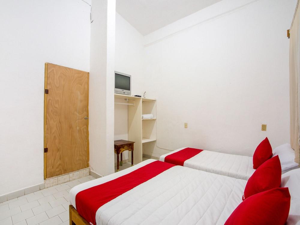 Hotel Suites Tropicana Ixtapa