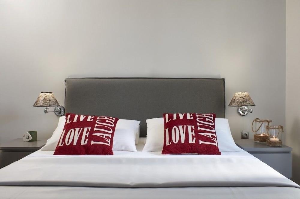 The Gardens Gallery Hotel