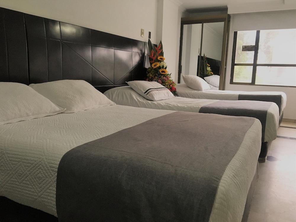 Hotel Ejecutivo Av Esperanza