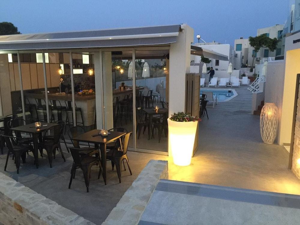 Casa Bianca - Adults Only by Checkin