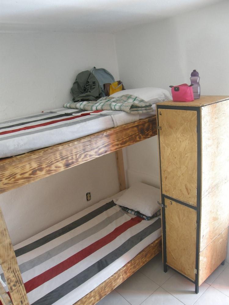 Hostal Katrin Poshtel