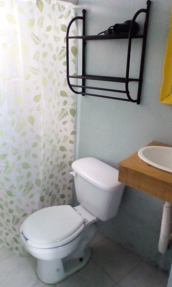 Hostal Katrin Poshtel