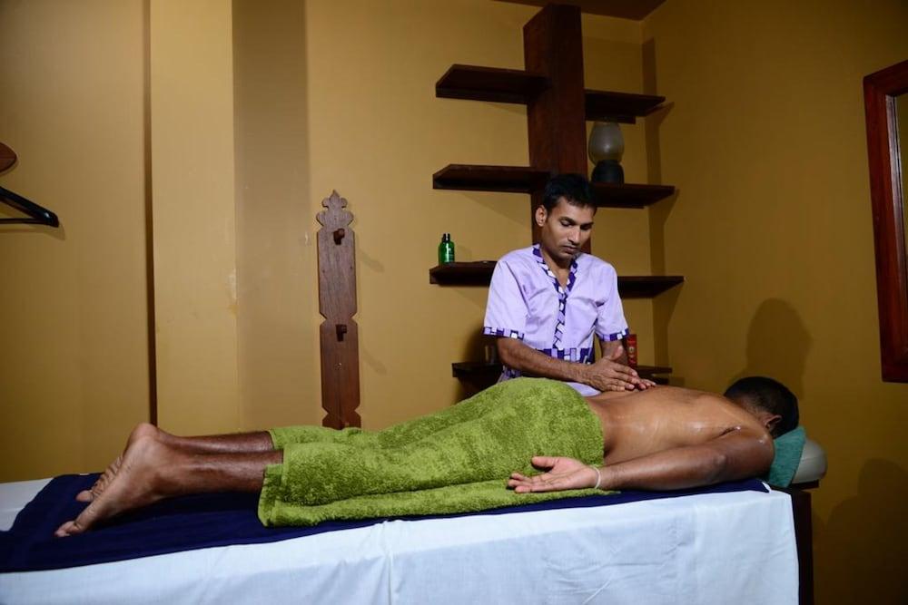 The Royal Mall Kandy