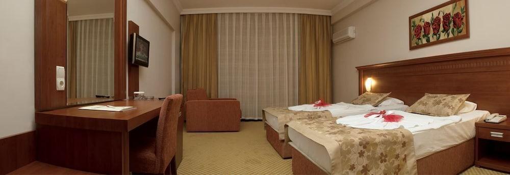 Laphetos Beach Resort & Spa - All Inclusive