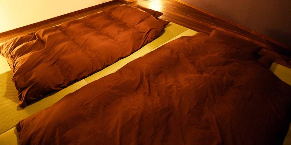 BACCHUS Kofu Guest House - Hostel