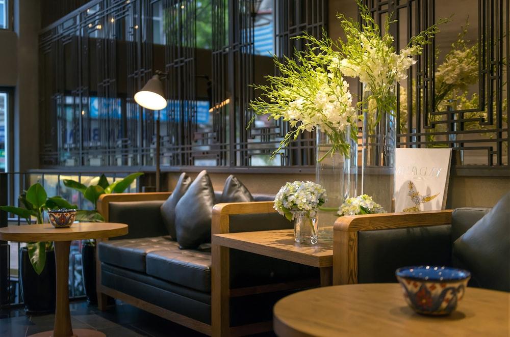 Bespoke Trendy Hotel Hanoi