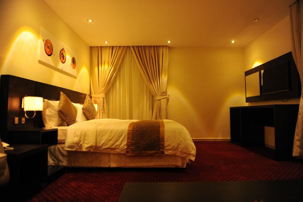 Al Fahad Hotel Suites- Al Tahliya