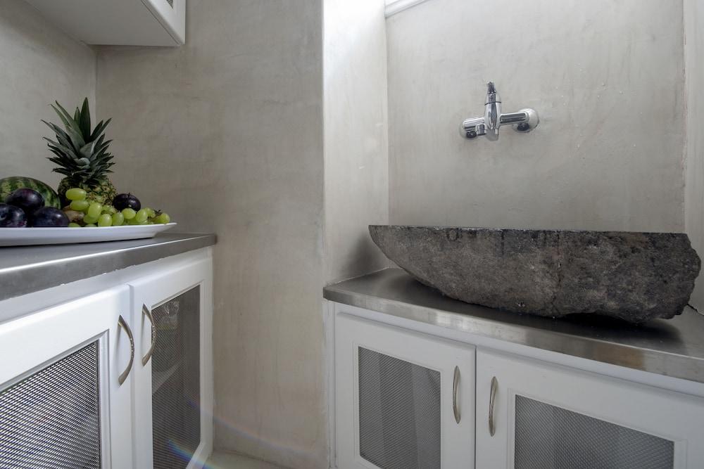 Windmill Luxury Villa