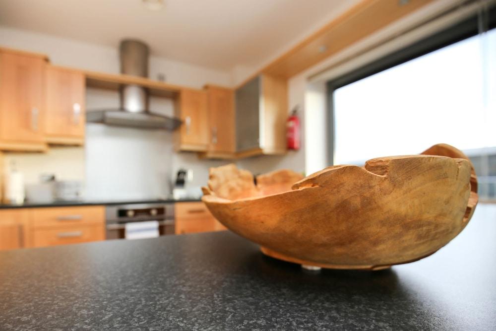 Fenwick Chambers - By Week2Week