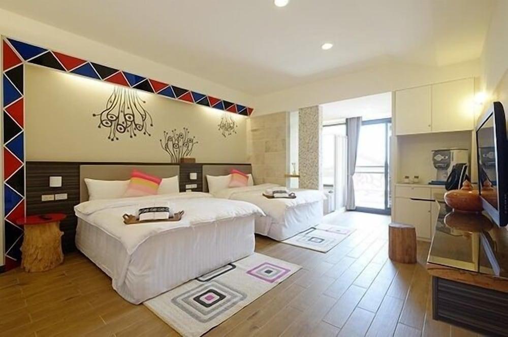 Applause In The Mountain