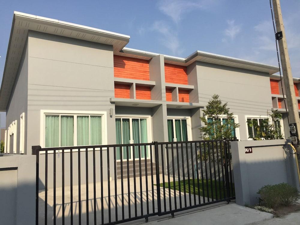 Mondara Vacation Home