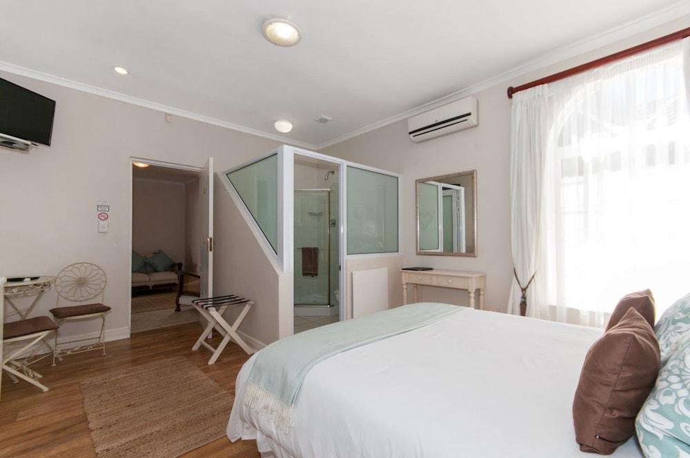 Millard Crescent Guest House