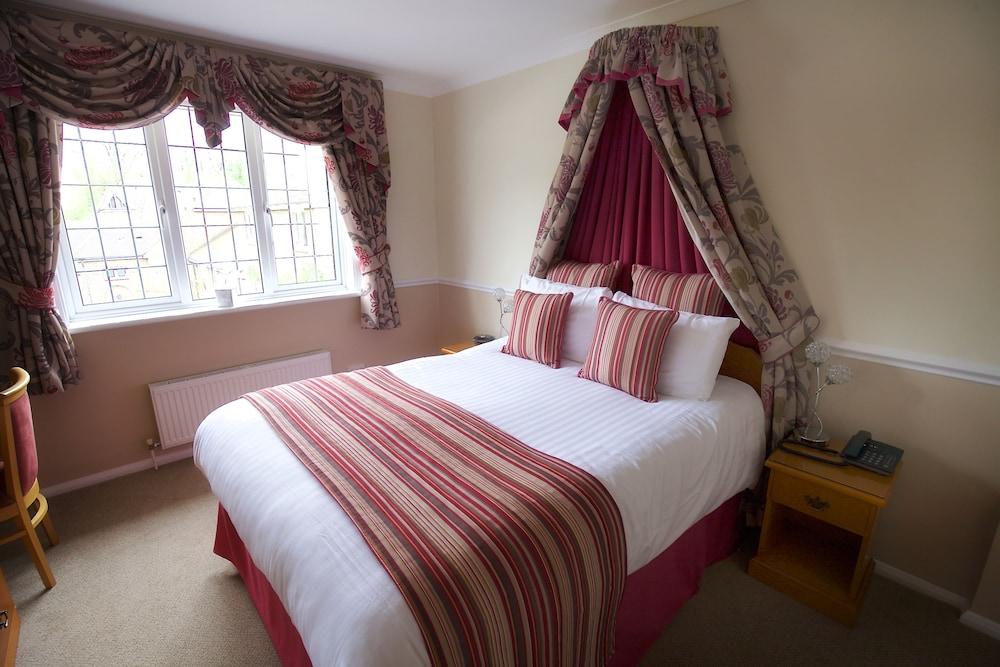 Little Silver Country Hotel