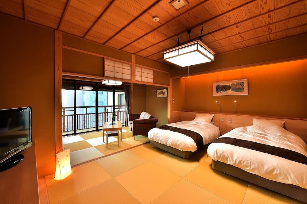 Kanbayashi Hotel Senjukaku